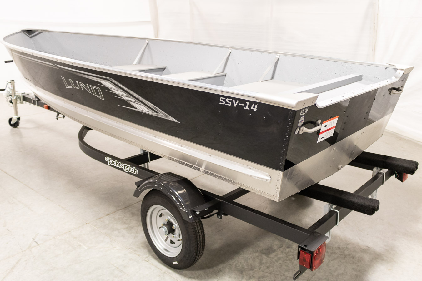 Lund 2021 SSV14 with Black Finish Vance Outdoors